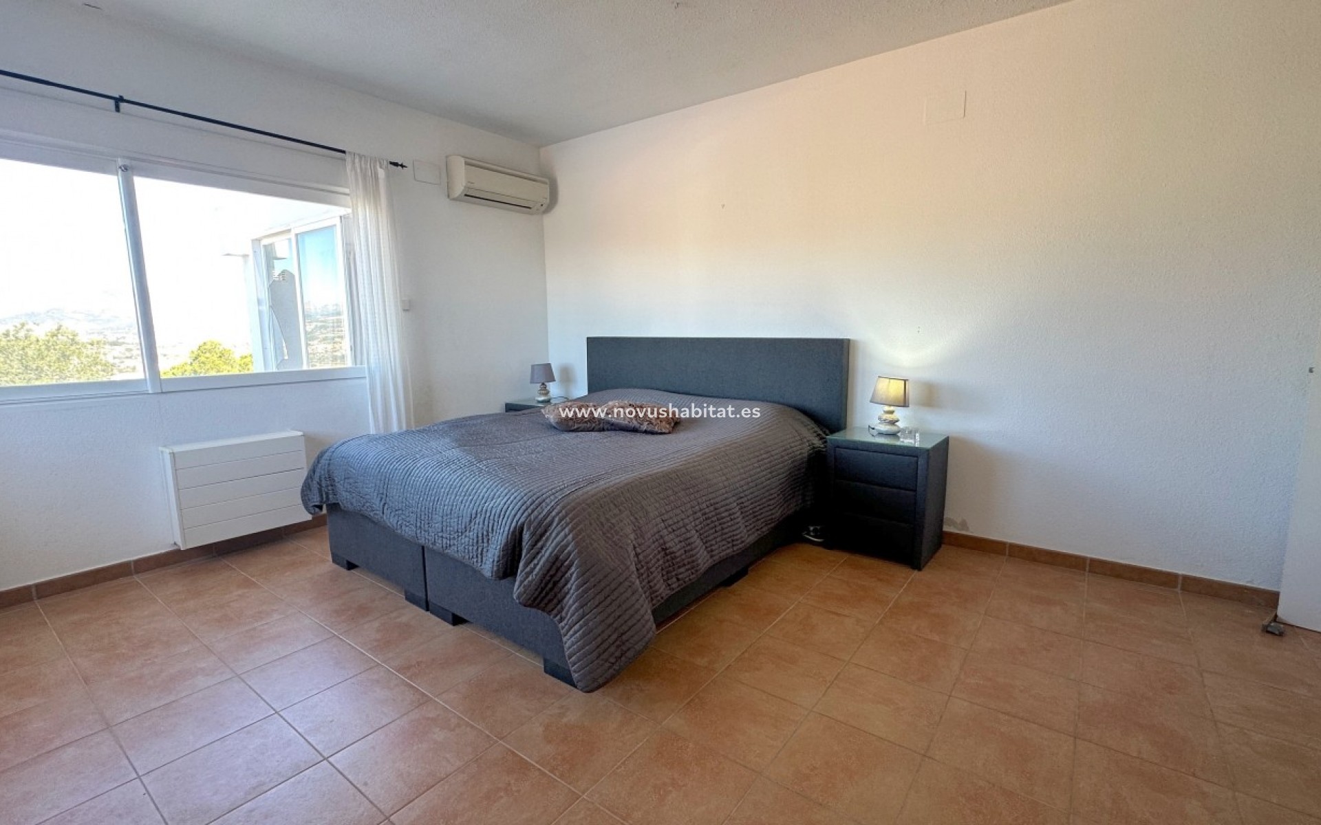 Resale - Villa - Albir
