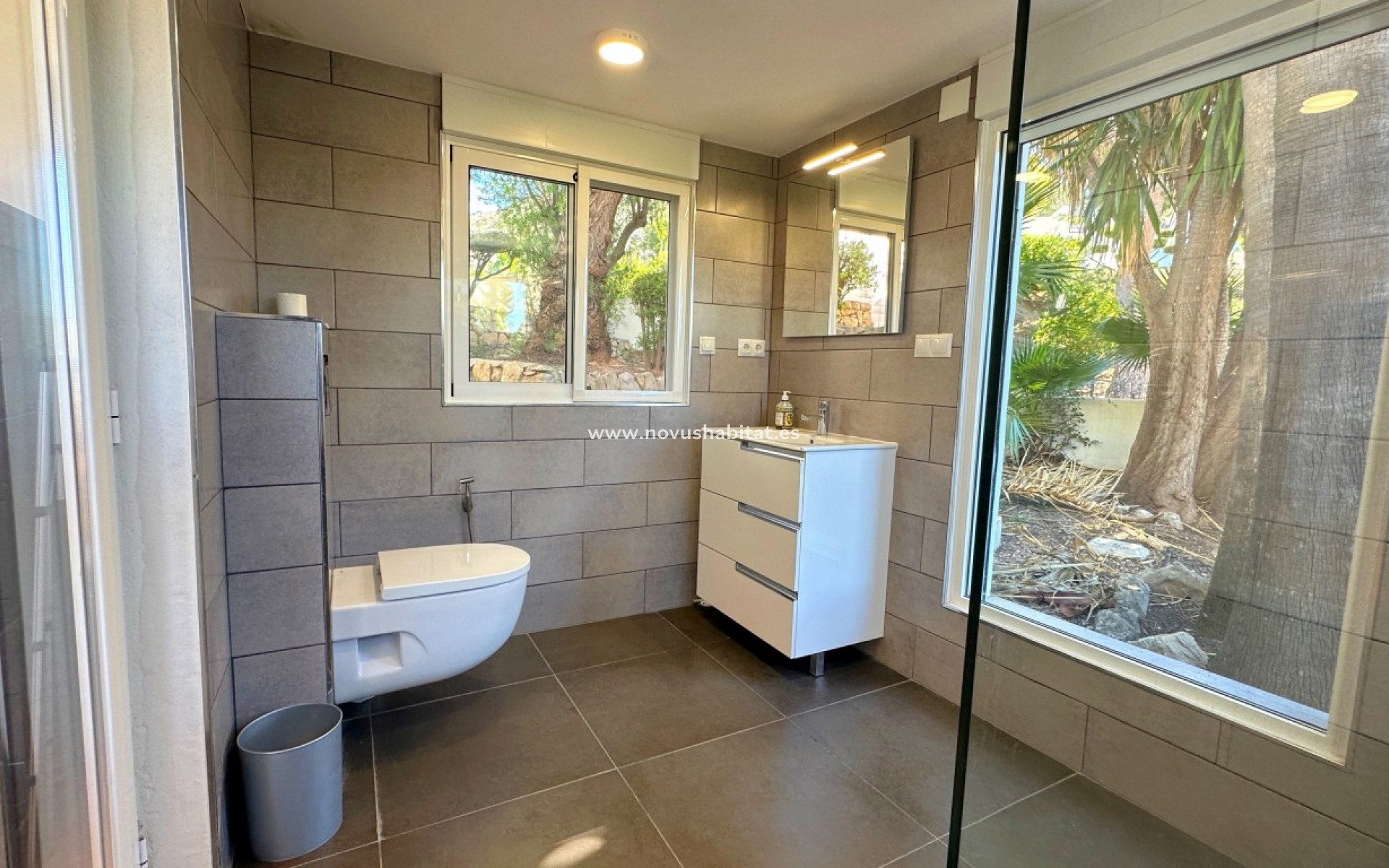 Resale - Villa - Albir