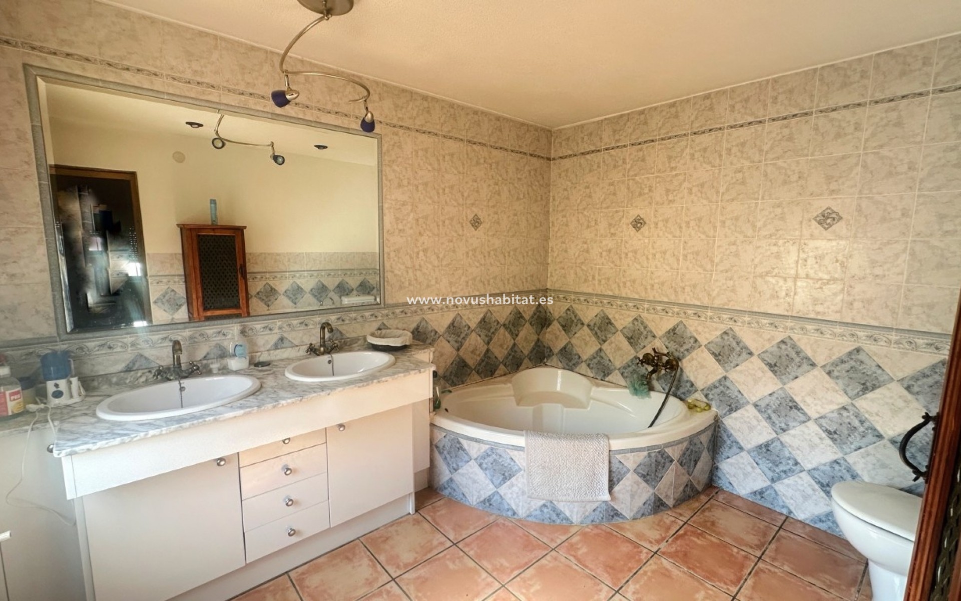 Resale - Villa - Albir