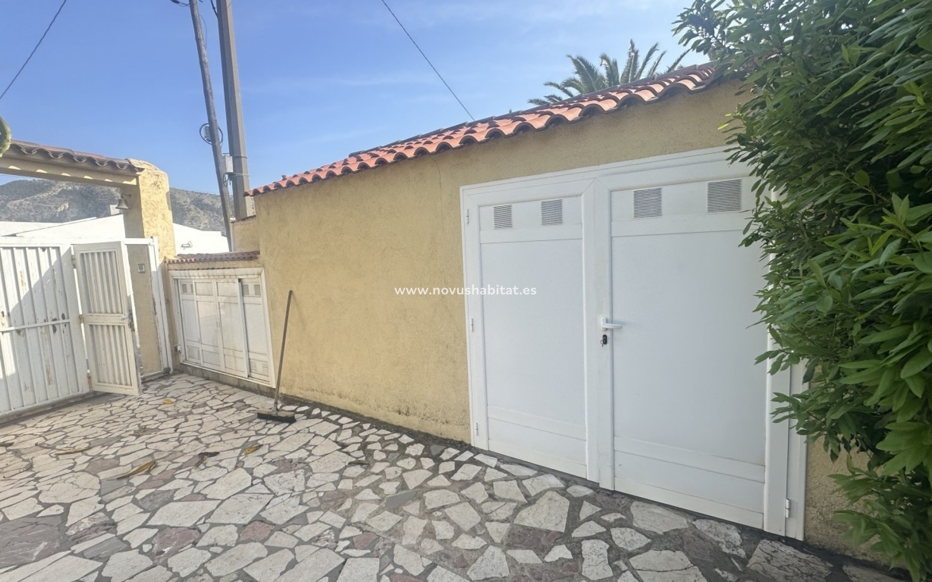 Resale - Villa - Albir