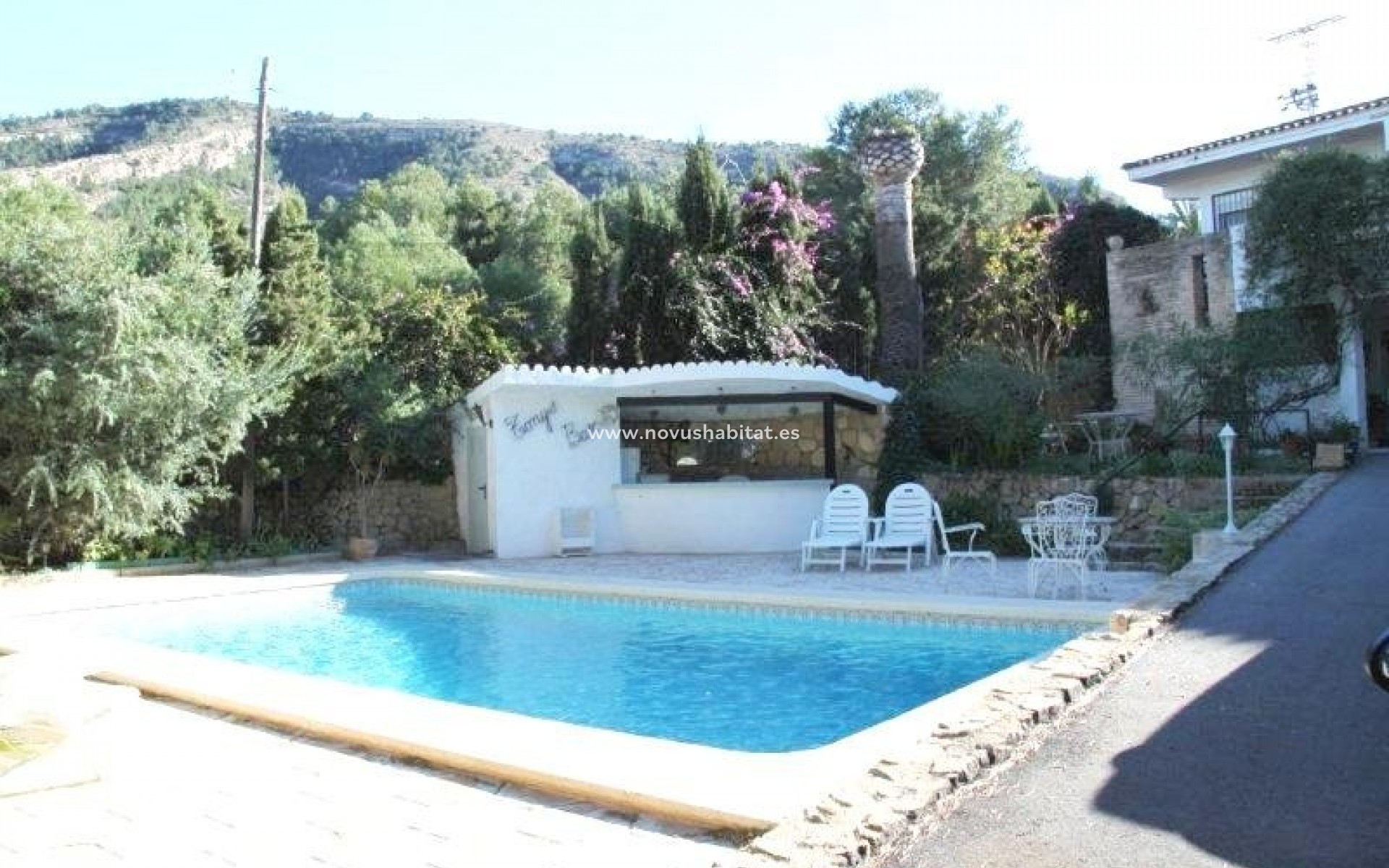 Resale - Villa - Albir