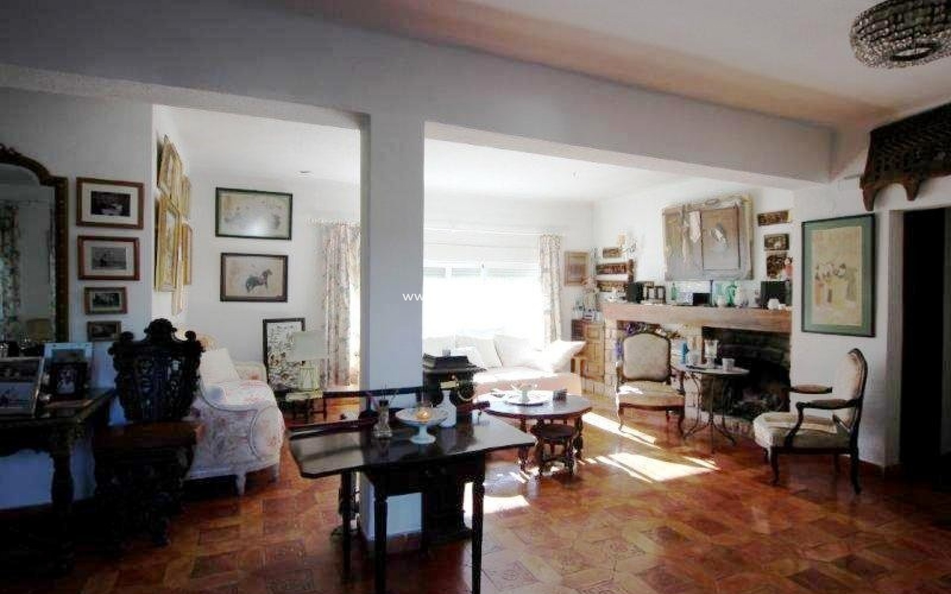 Resale - Villa - Albir
