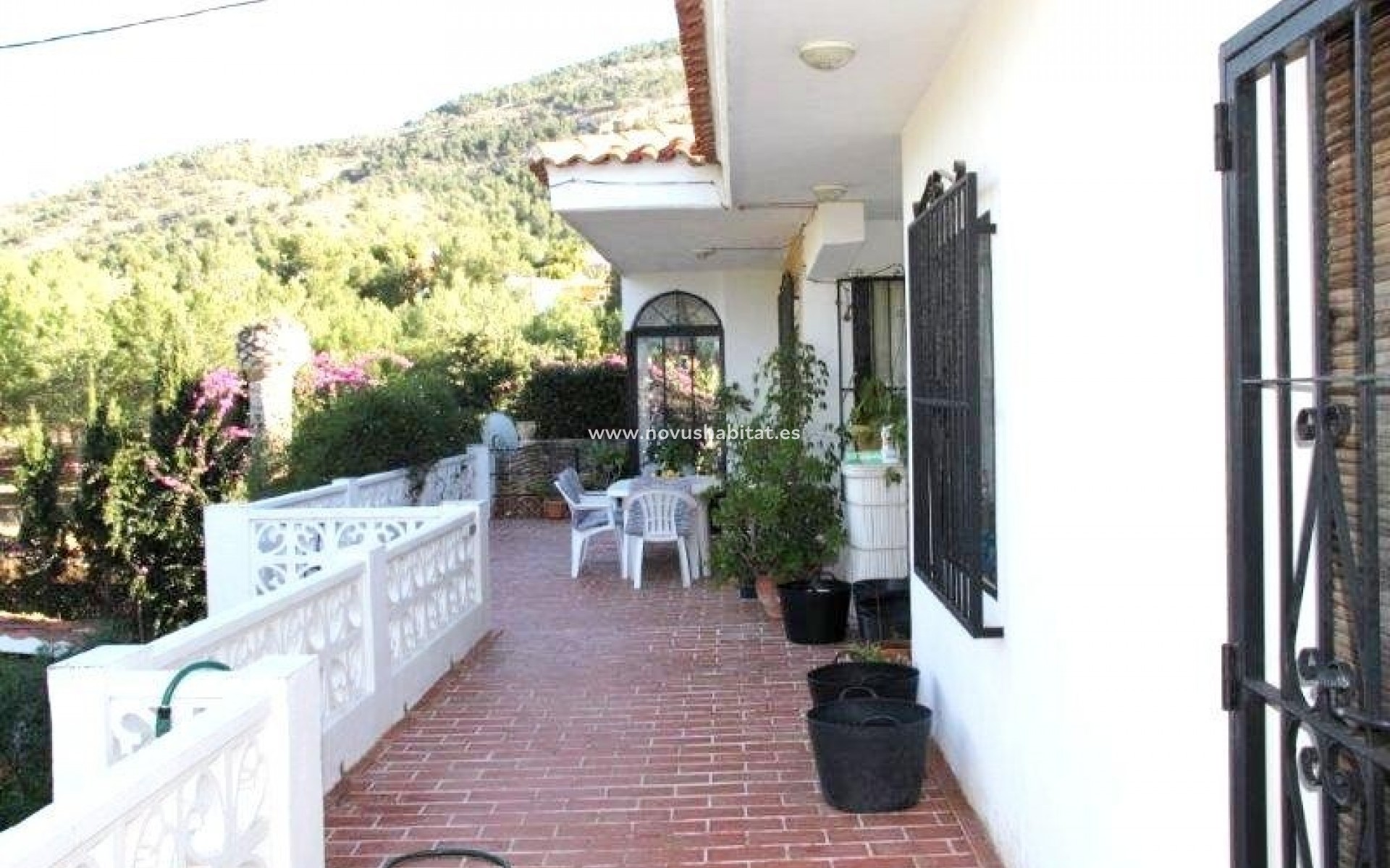 Resale - Villa - Albir