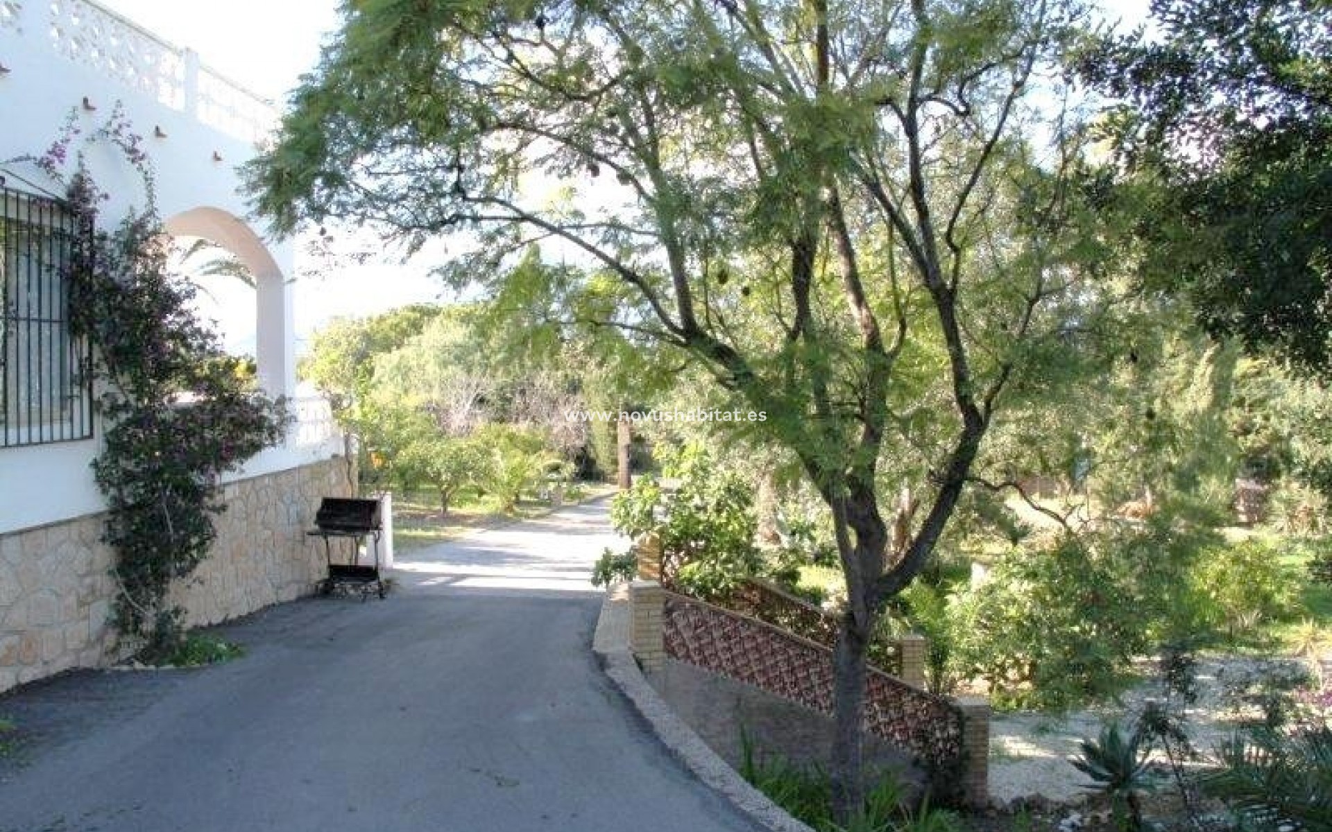 Resale - Villa - Albir