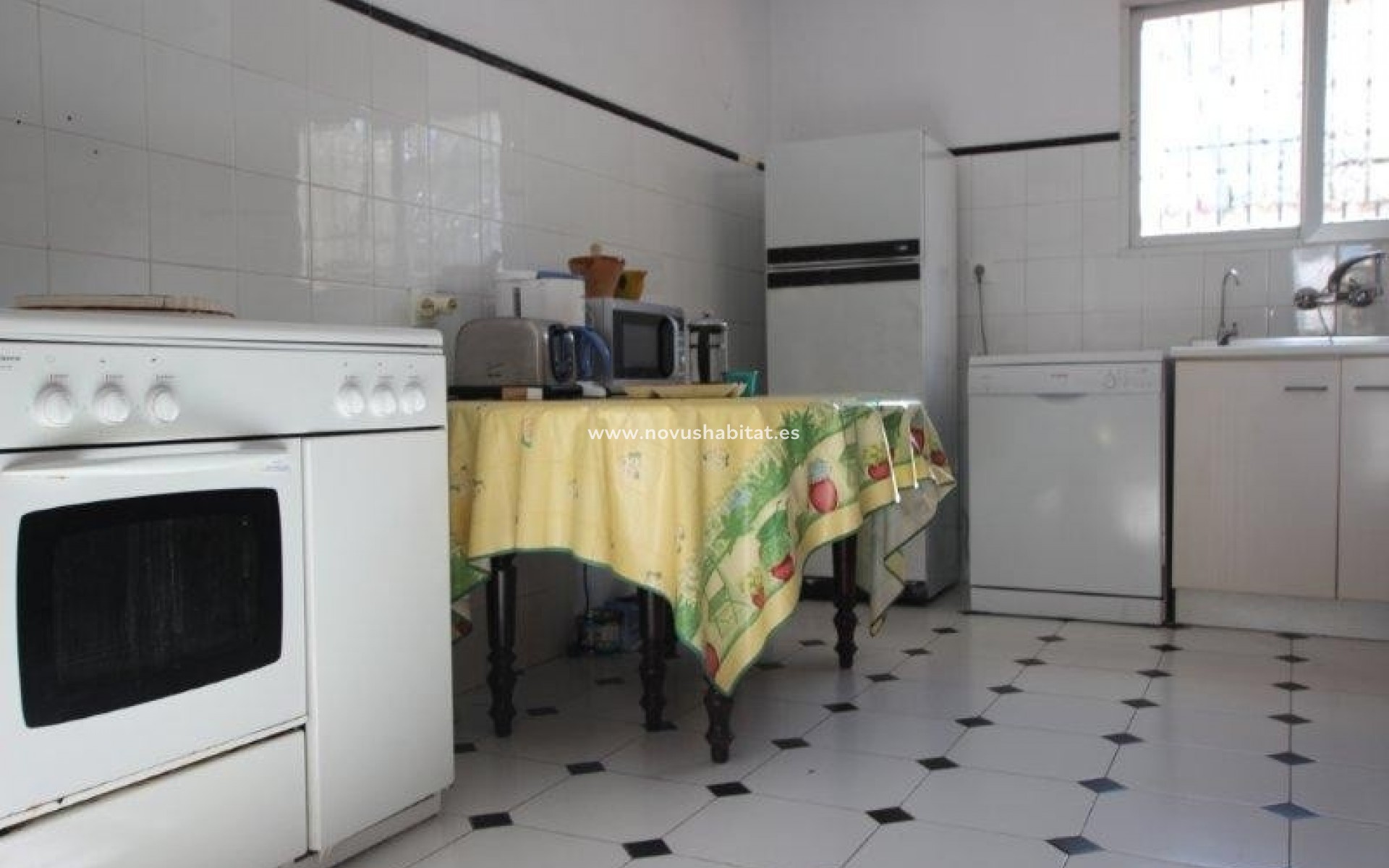 Resale - Villa - Albir