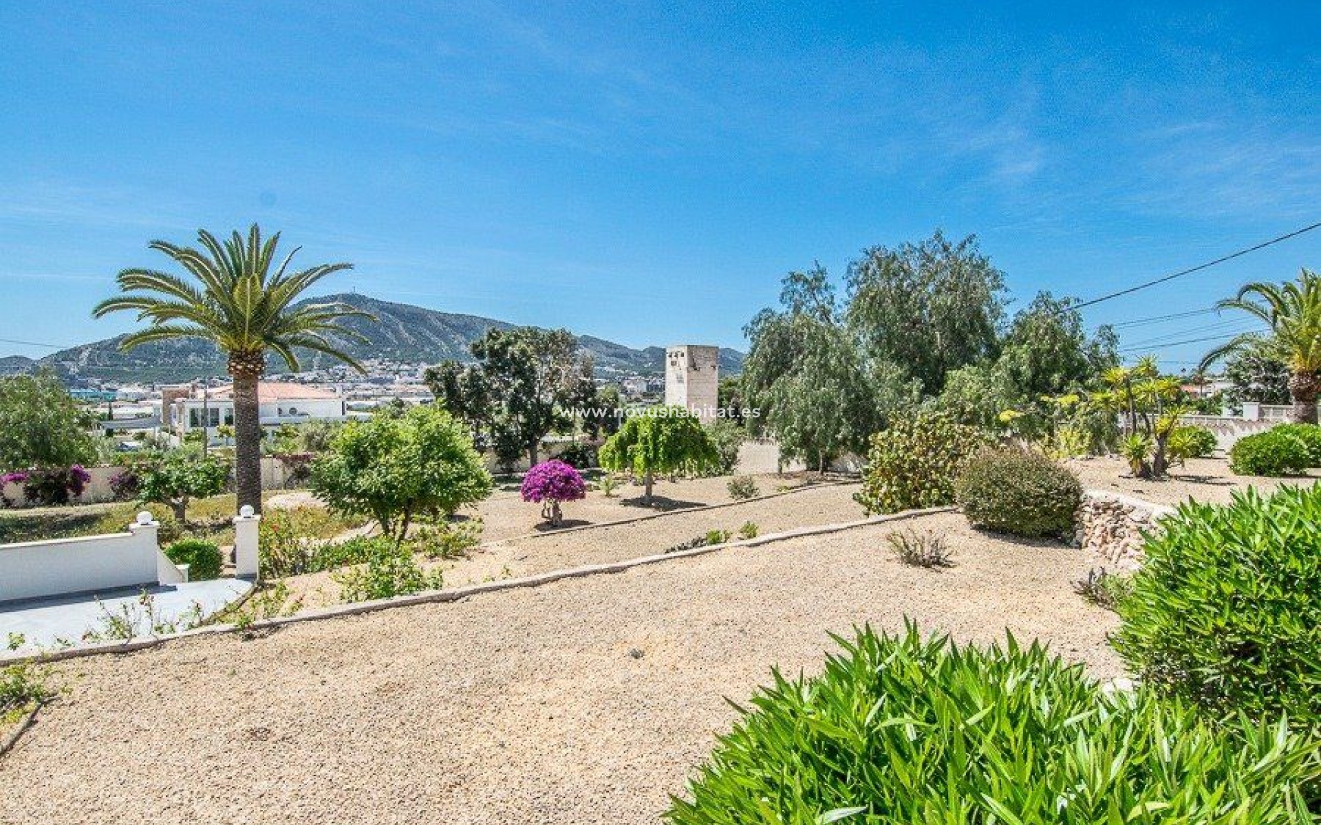 Resale - Villa - Altea