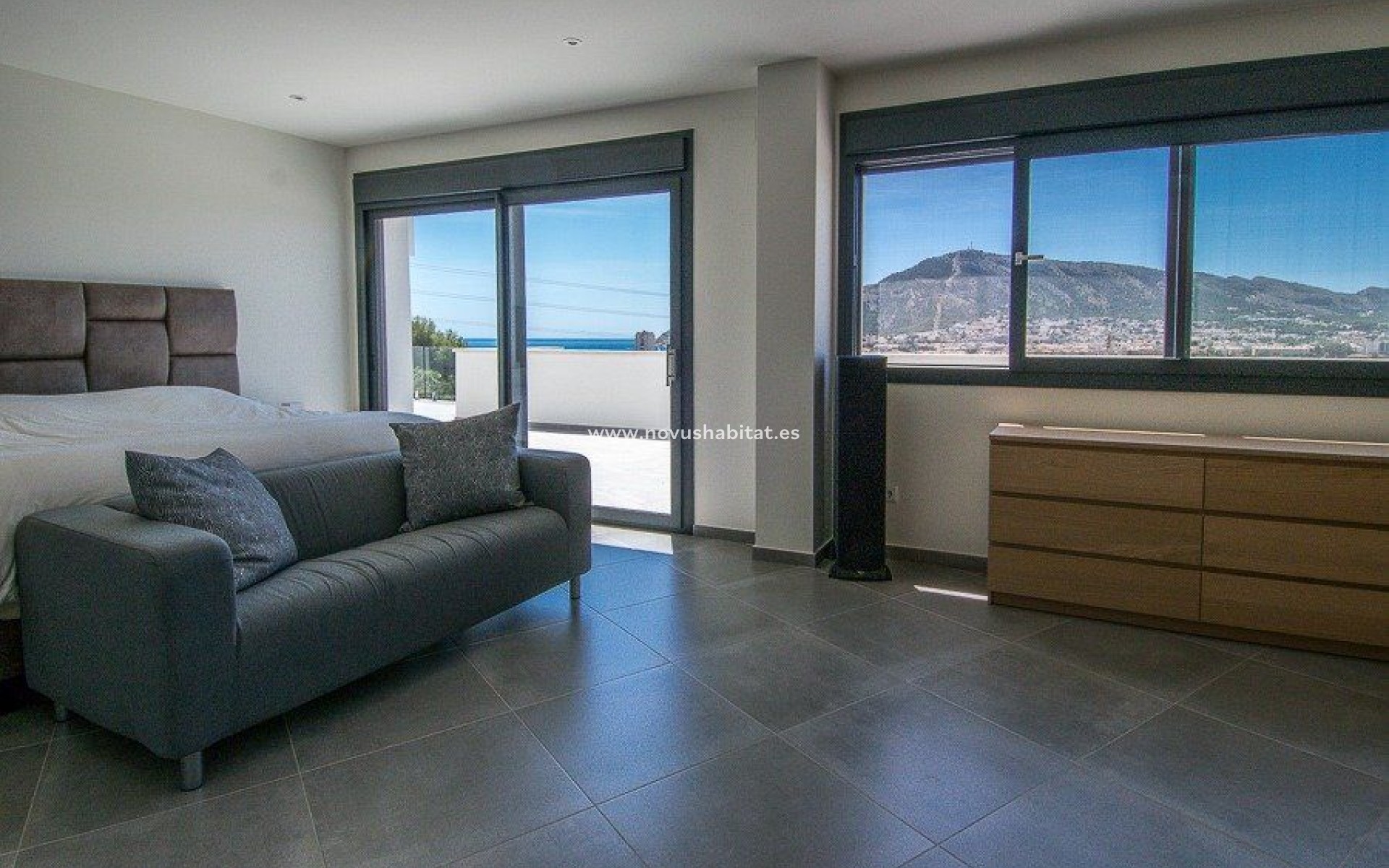 Resale - Villa - Altea
