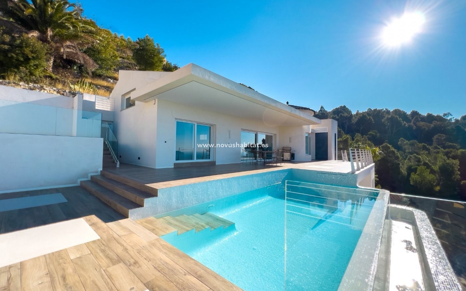 Resale - Villa - Altea
