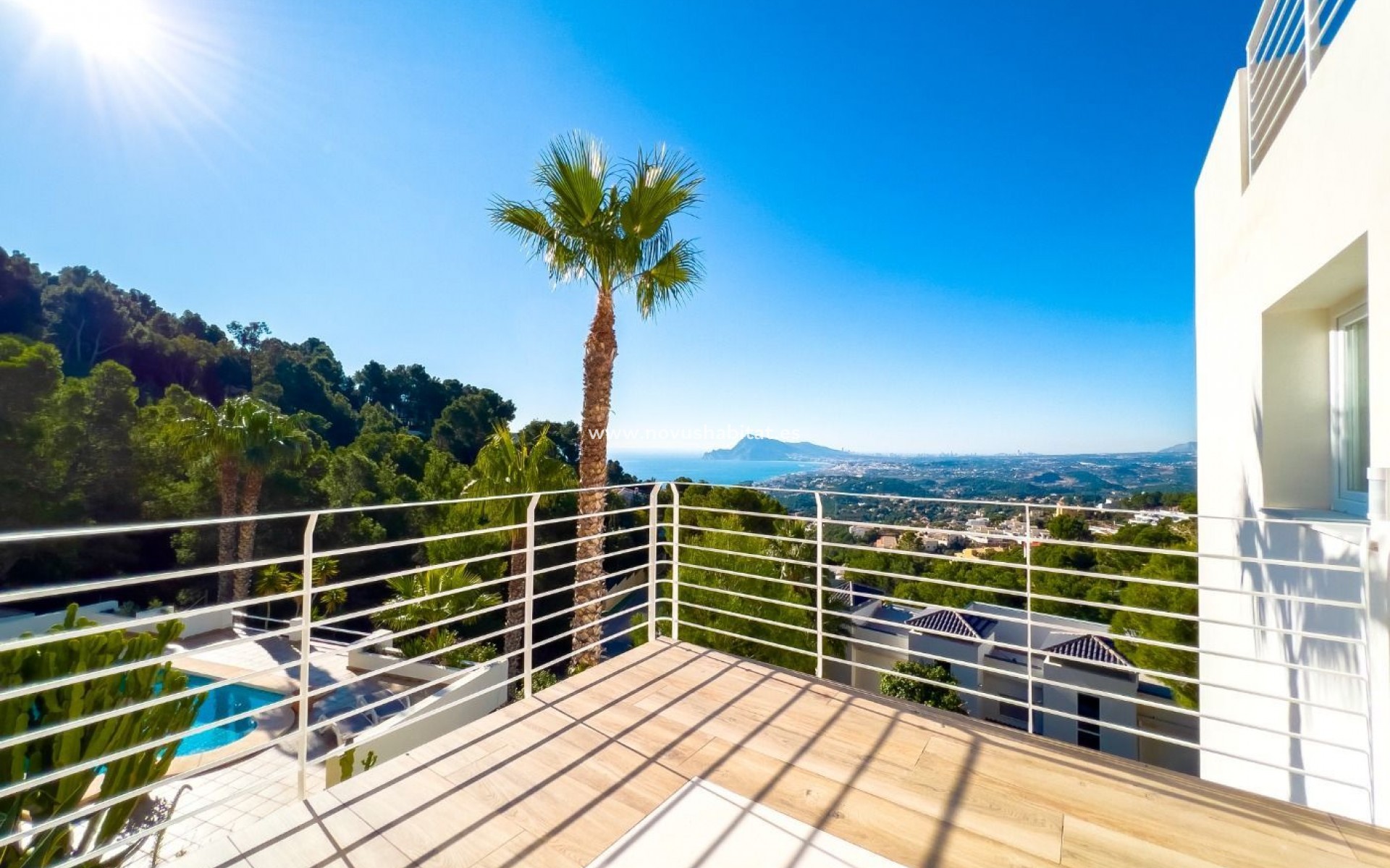 Resale - Villa - Altea
