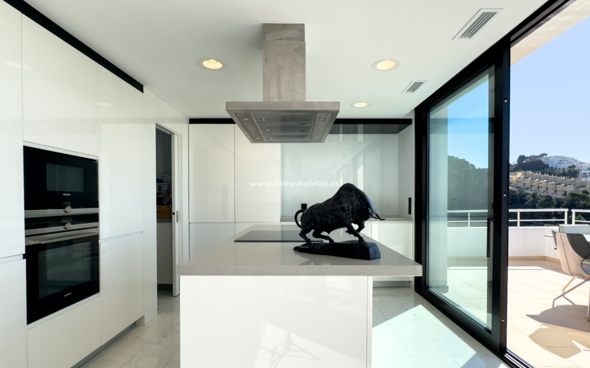 Resale - Villa - Altea