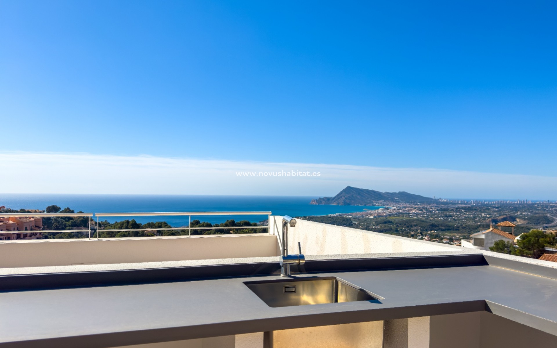 Resale - Villa - Altea