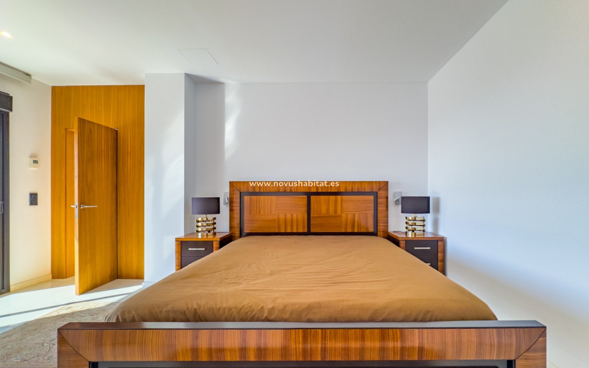 Resale - Villa - Altea