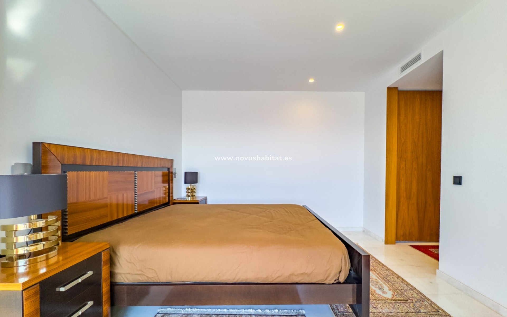 Resale - Villa - Altea