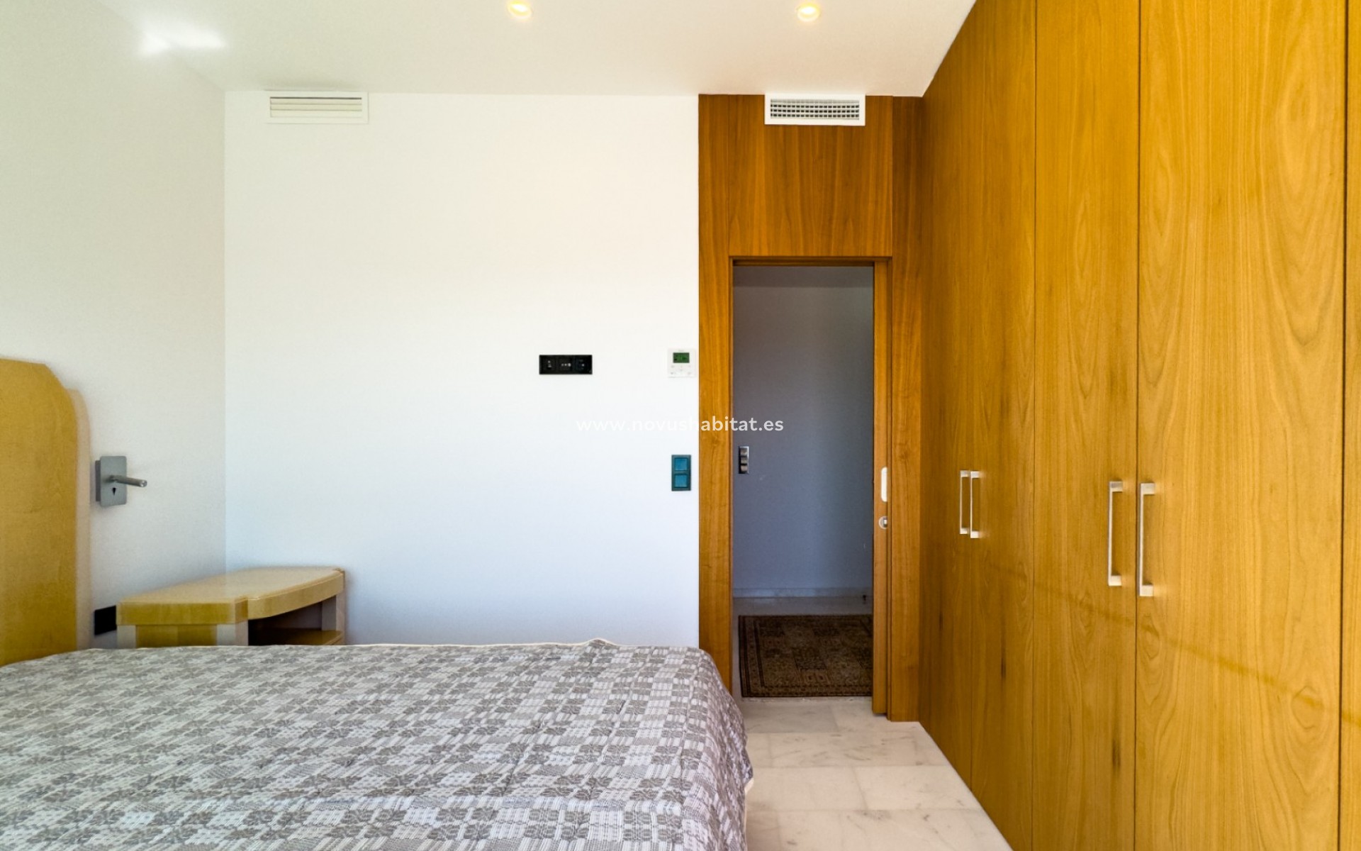 Resale - Villa - Altea