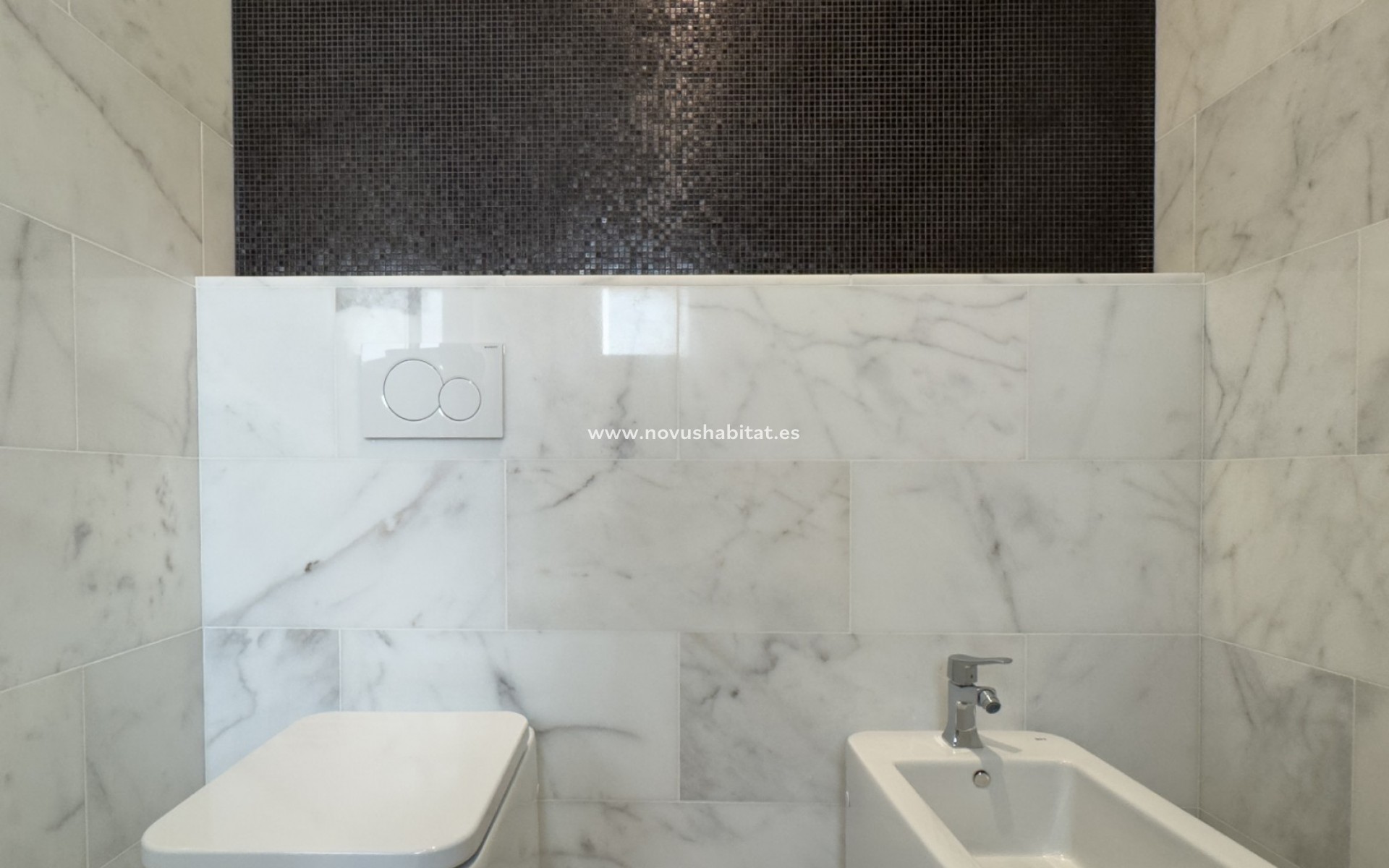 Resale - Villa - Altea