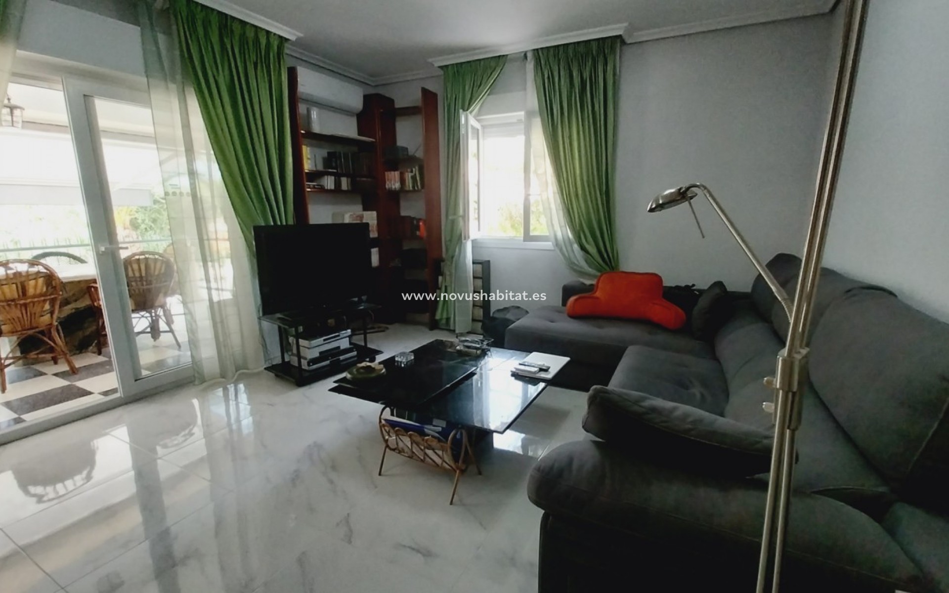 Resale - Villa - Benidorm