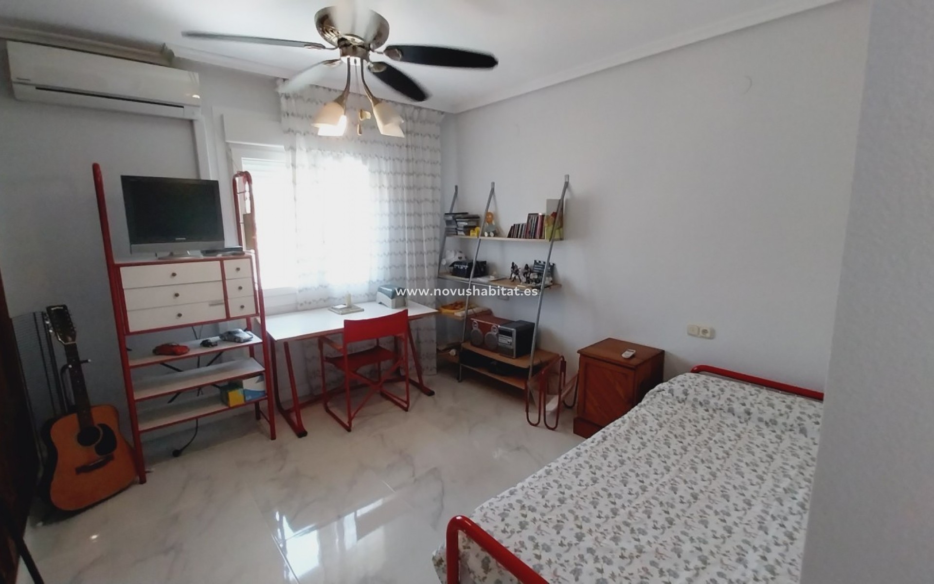 Resale - Villa - Benidorm