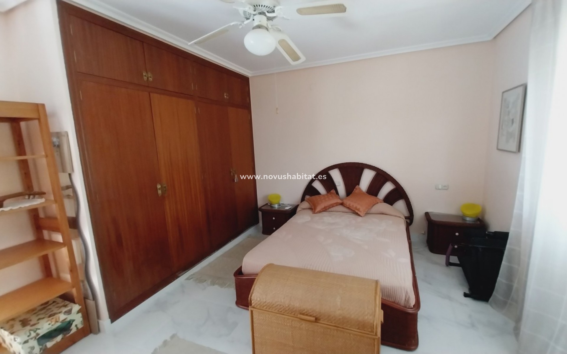 Resale - Villa - Benidorm