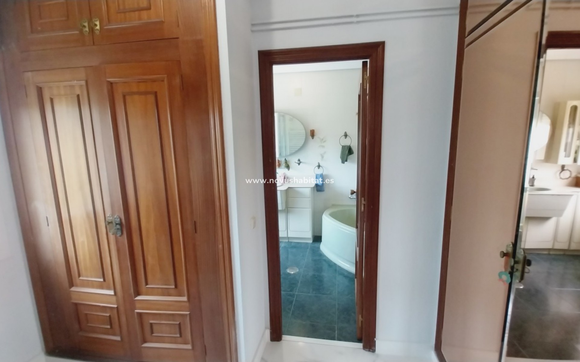 Resale - Villa - Benidorm