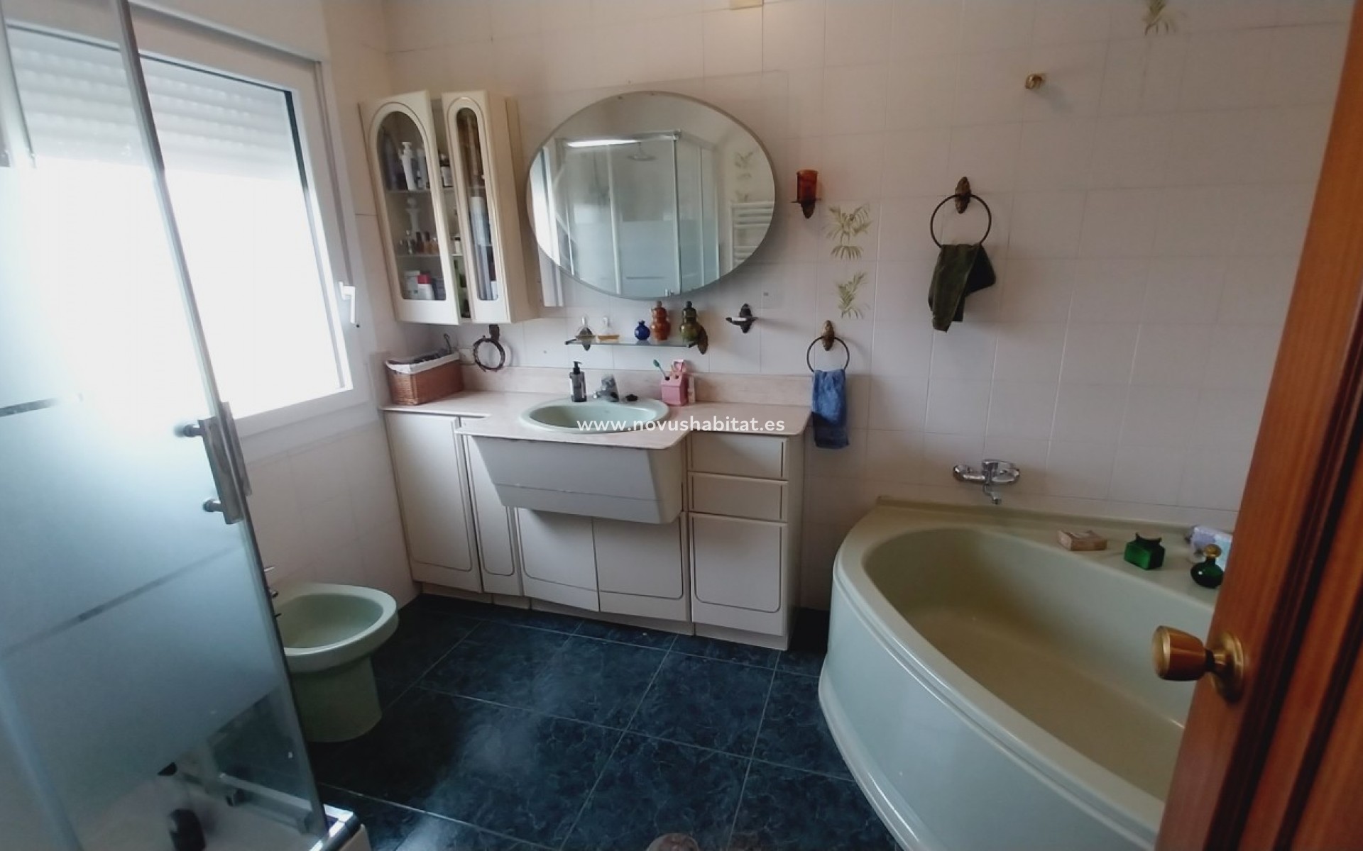 Resale - Villa - Benidorm