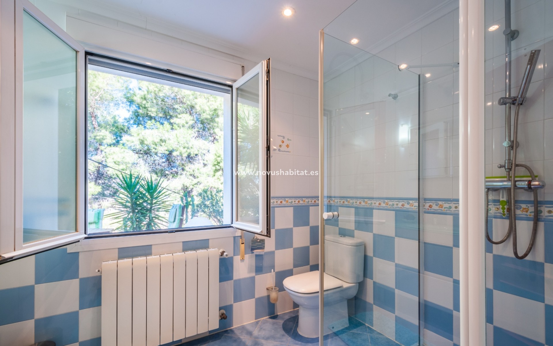 Resale - Villa - Benissa