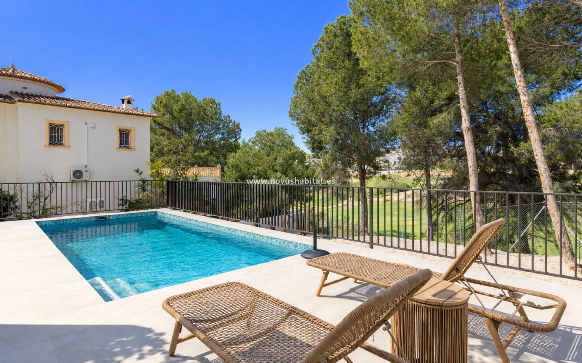 Resale - Villa - Benissa