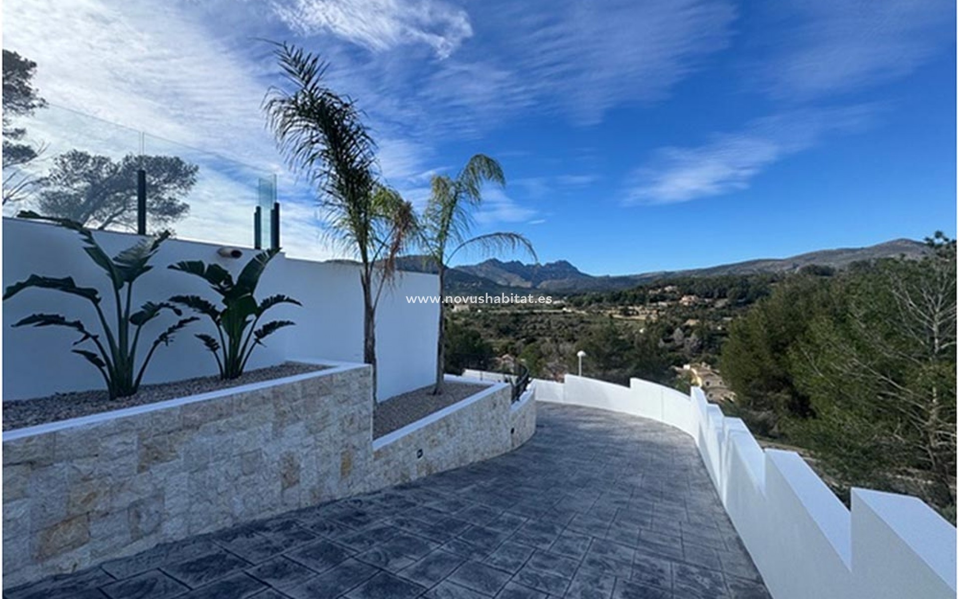 Resale - Villa - Calpe - Empedrola