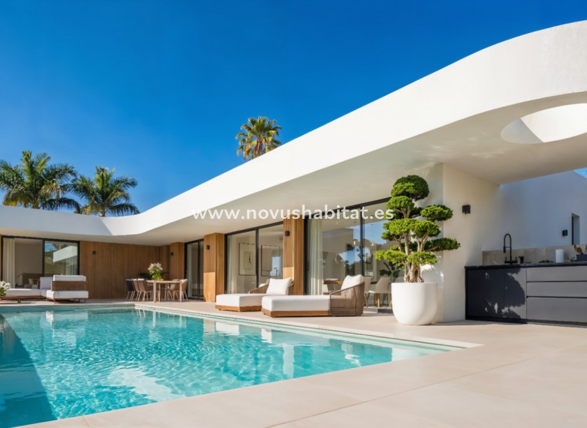 Resale - Villa - Calpe - Empedrola