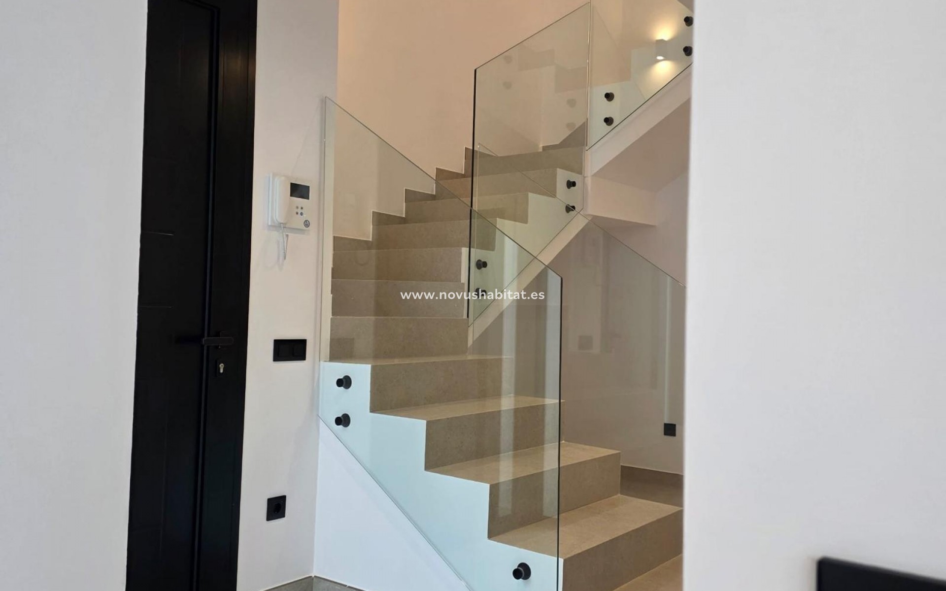 Resale - Villa - Calpe - Empedrola