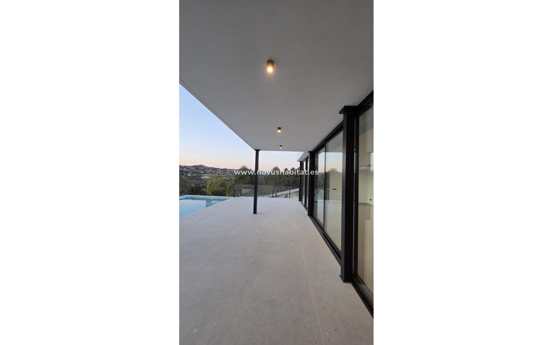 Resale - Villa - Calpe - Empedrola