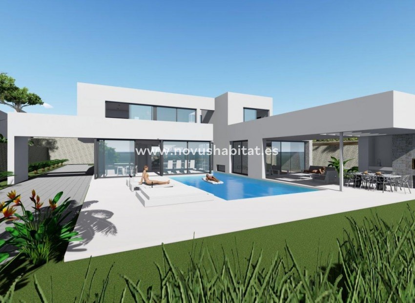 Resale - Villa - Calpe