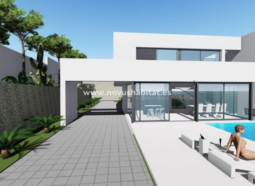 Resale - Villa - Calpe