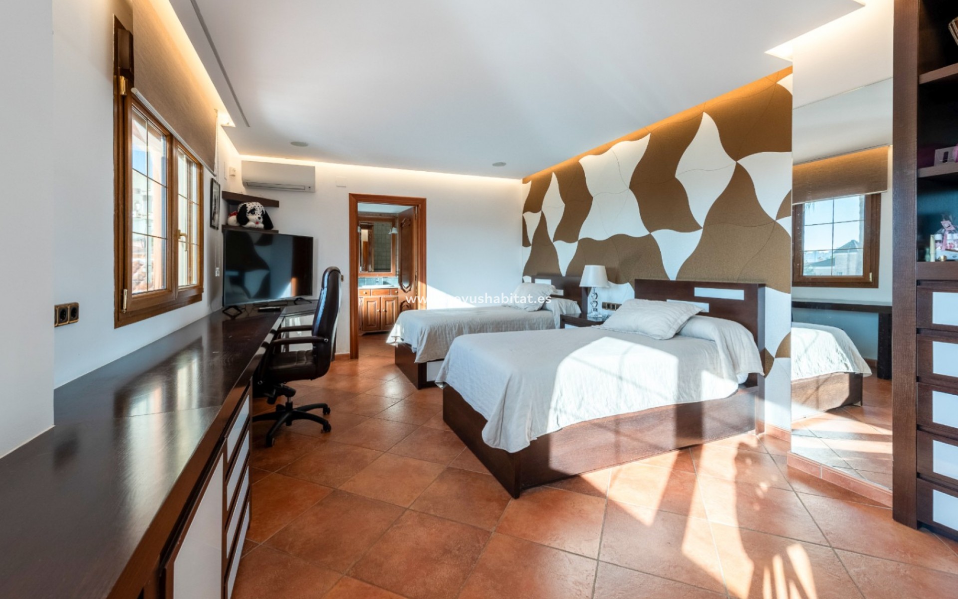 Resale - Villa - Calpe