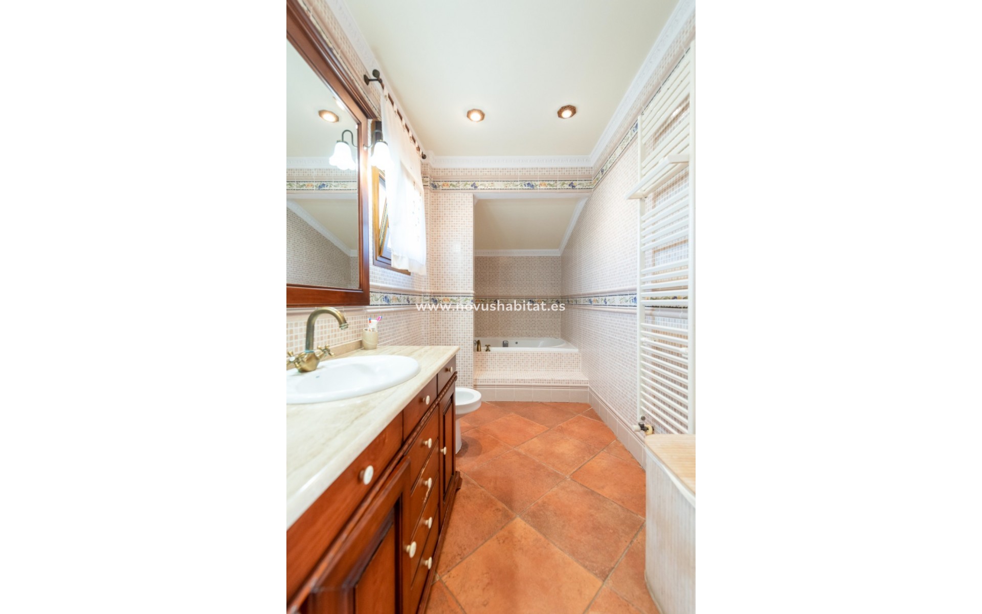 Resale - Villa - Calpe