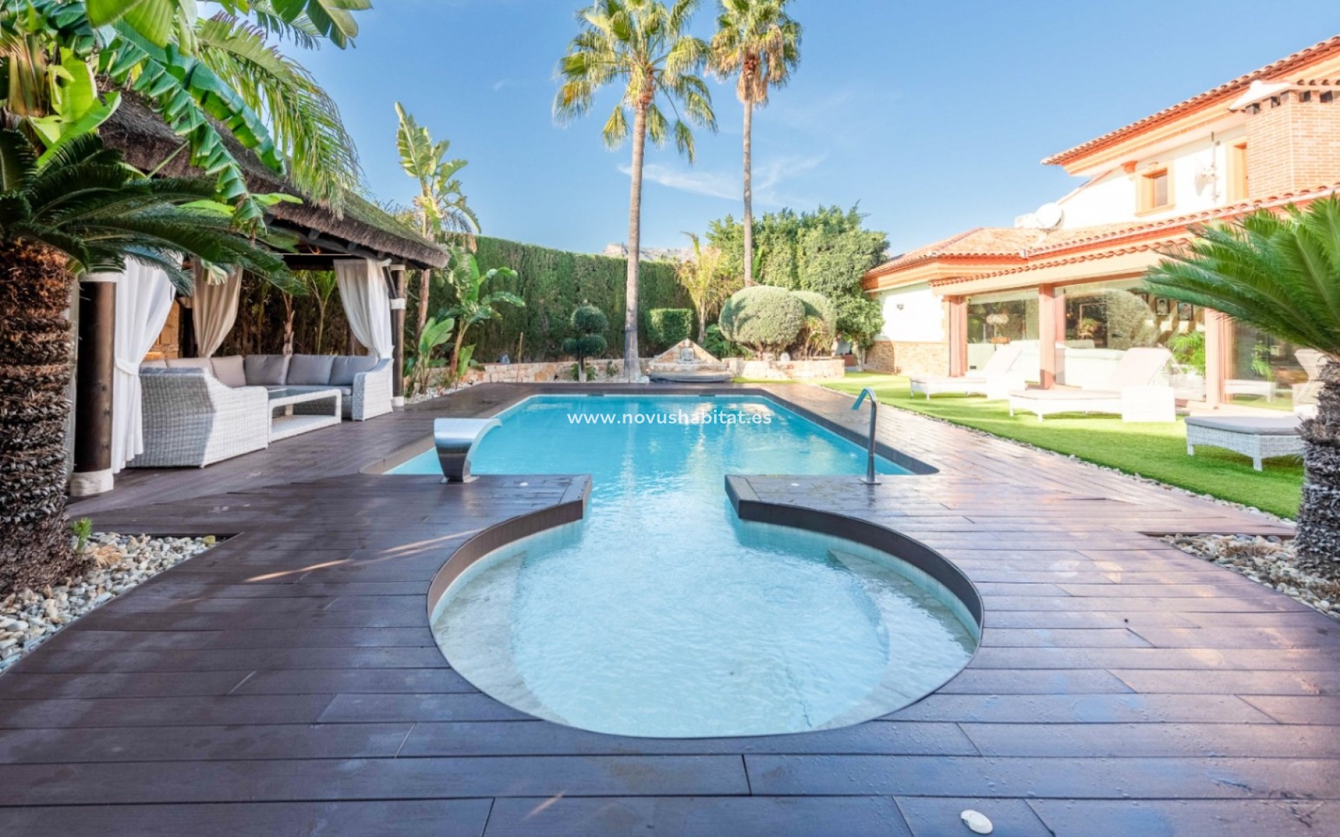 Resale - Villa - Calpe