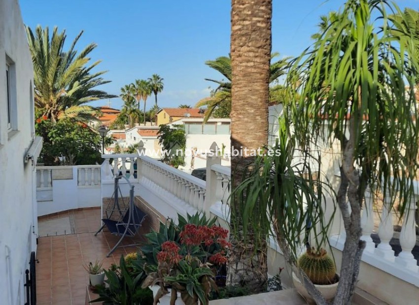 Resale - Villa - Chayofa - Chayofa Tenerife