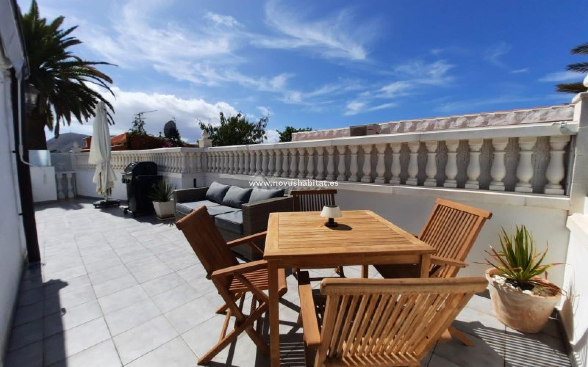 Resale - Villa - Chayofa - Chayofa Tenerife