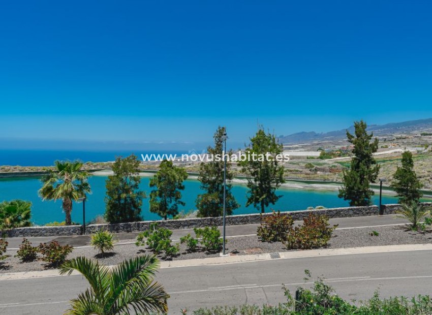 Resale - Villa - Costa Adeje - Casas Del Lago Abama Tenerife