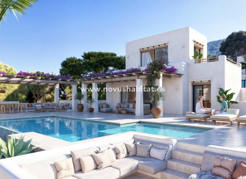 Resale - Villa - Denia