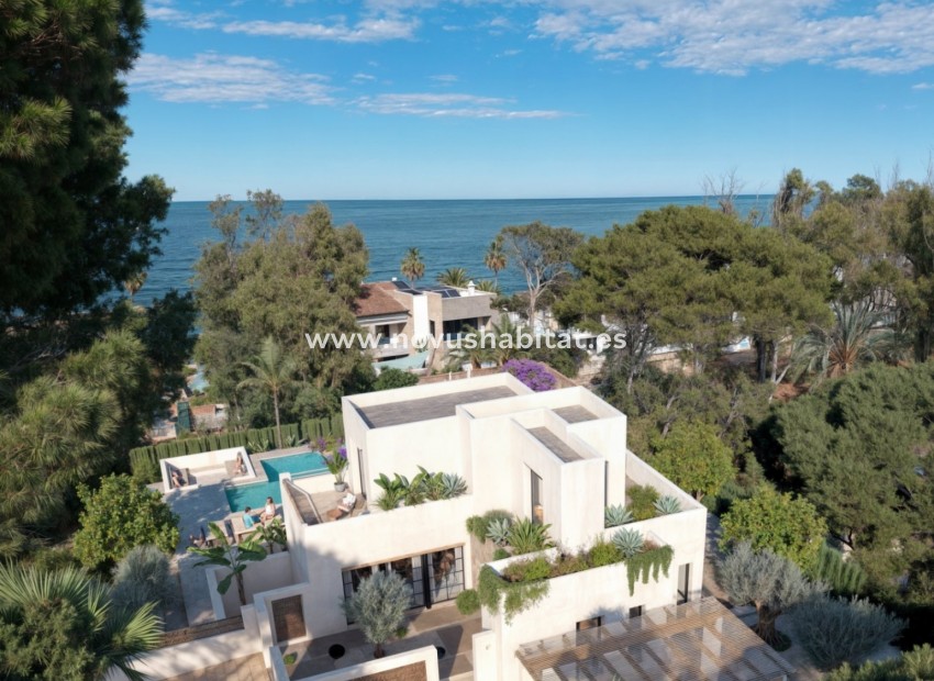 Resale - Villa - Denia