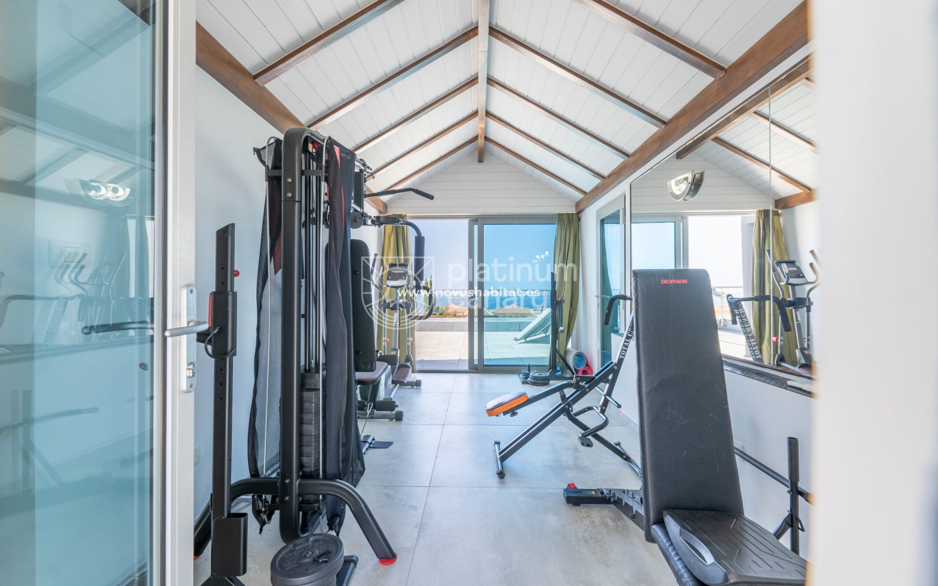 Resale - Villa - El Madroñal - Santa Cruz de Tenerife