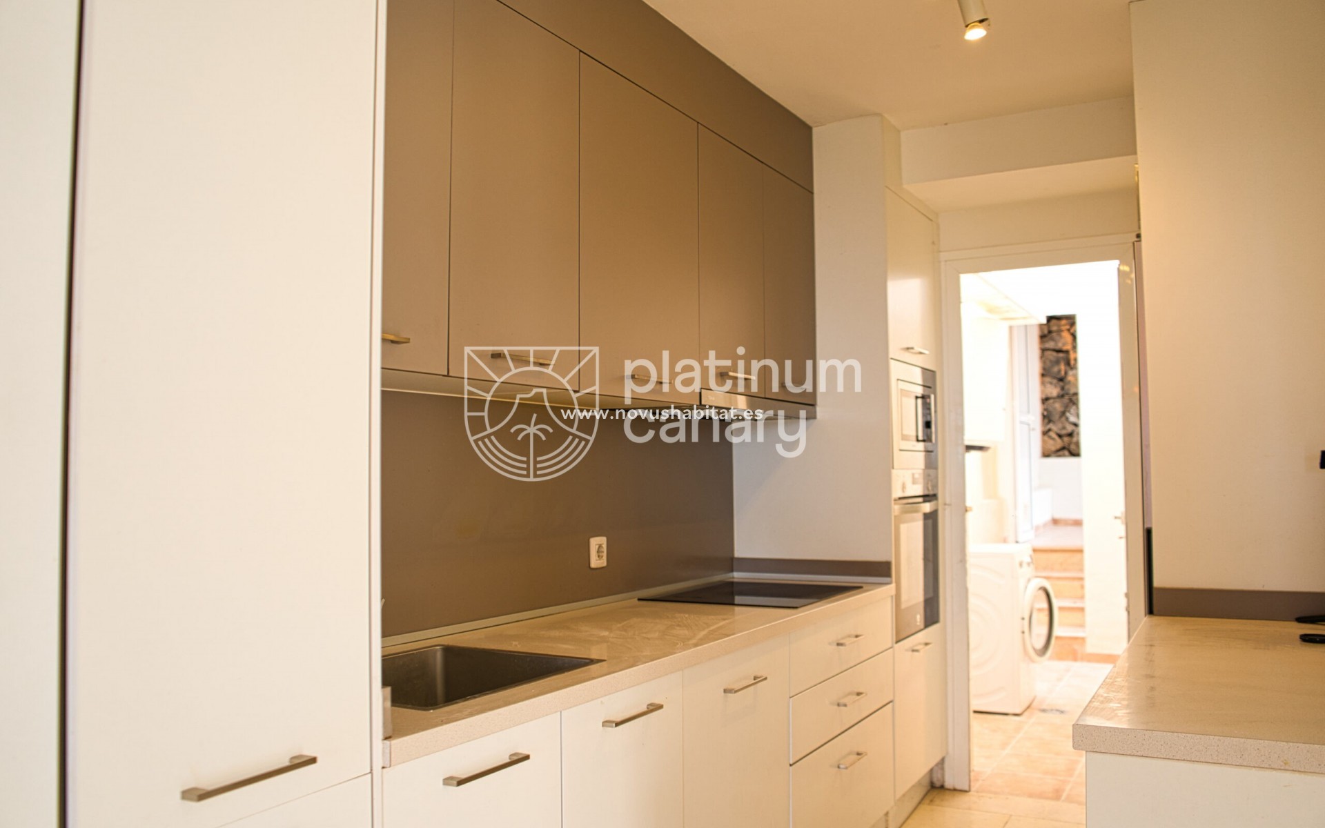 Resale - Villa - El Madroñal - Santa Cruz Tenerife