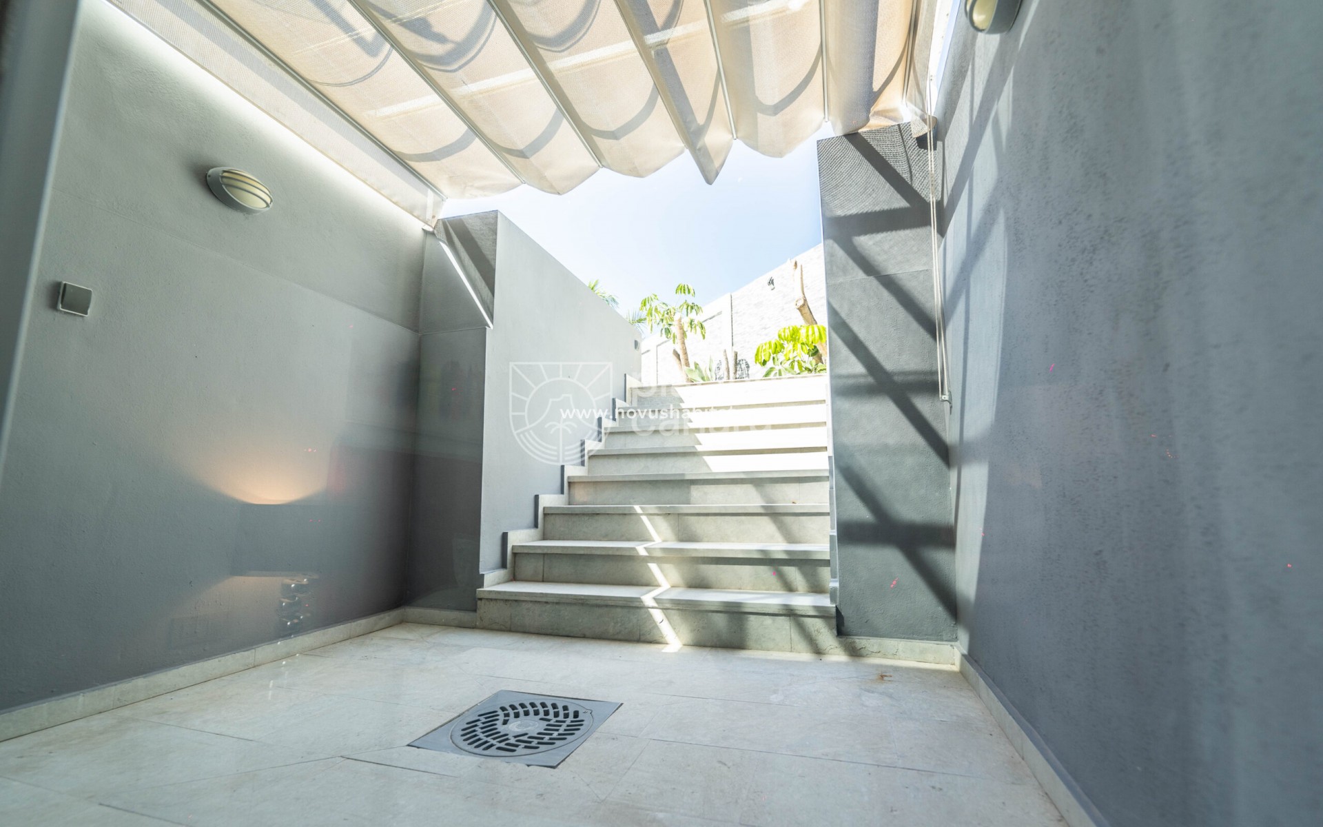 Resale - Villa - El Madroñal - Santa Cruz Tenerife