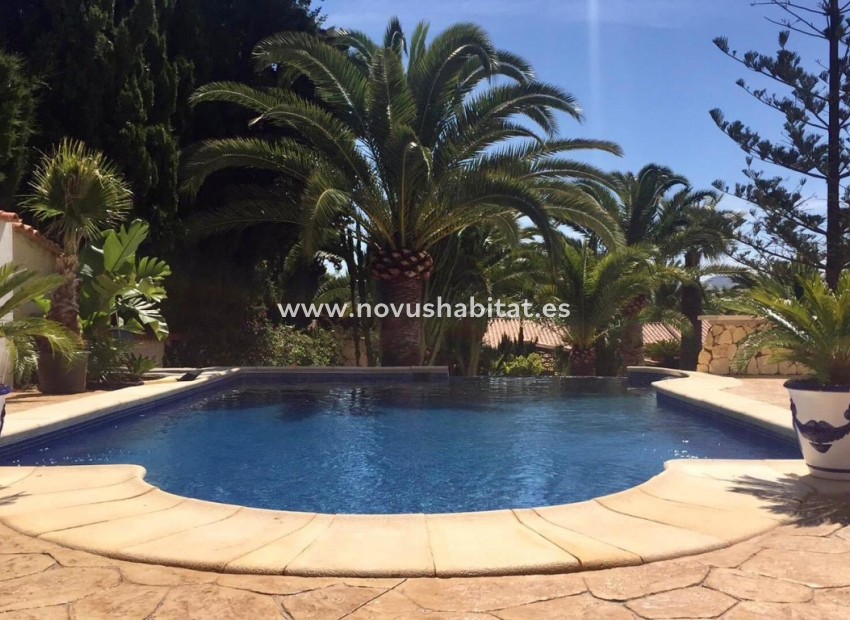 Resale - Villa - La Nucía