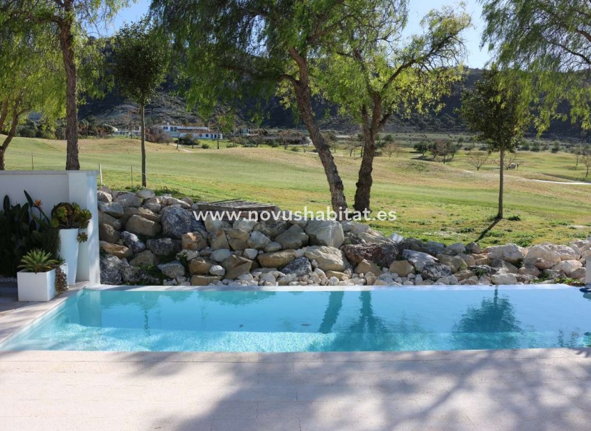 Resale - Villa - Monforte del Cid - Font del Llop