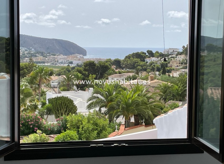 Resale - Villa - Moraira