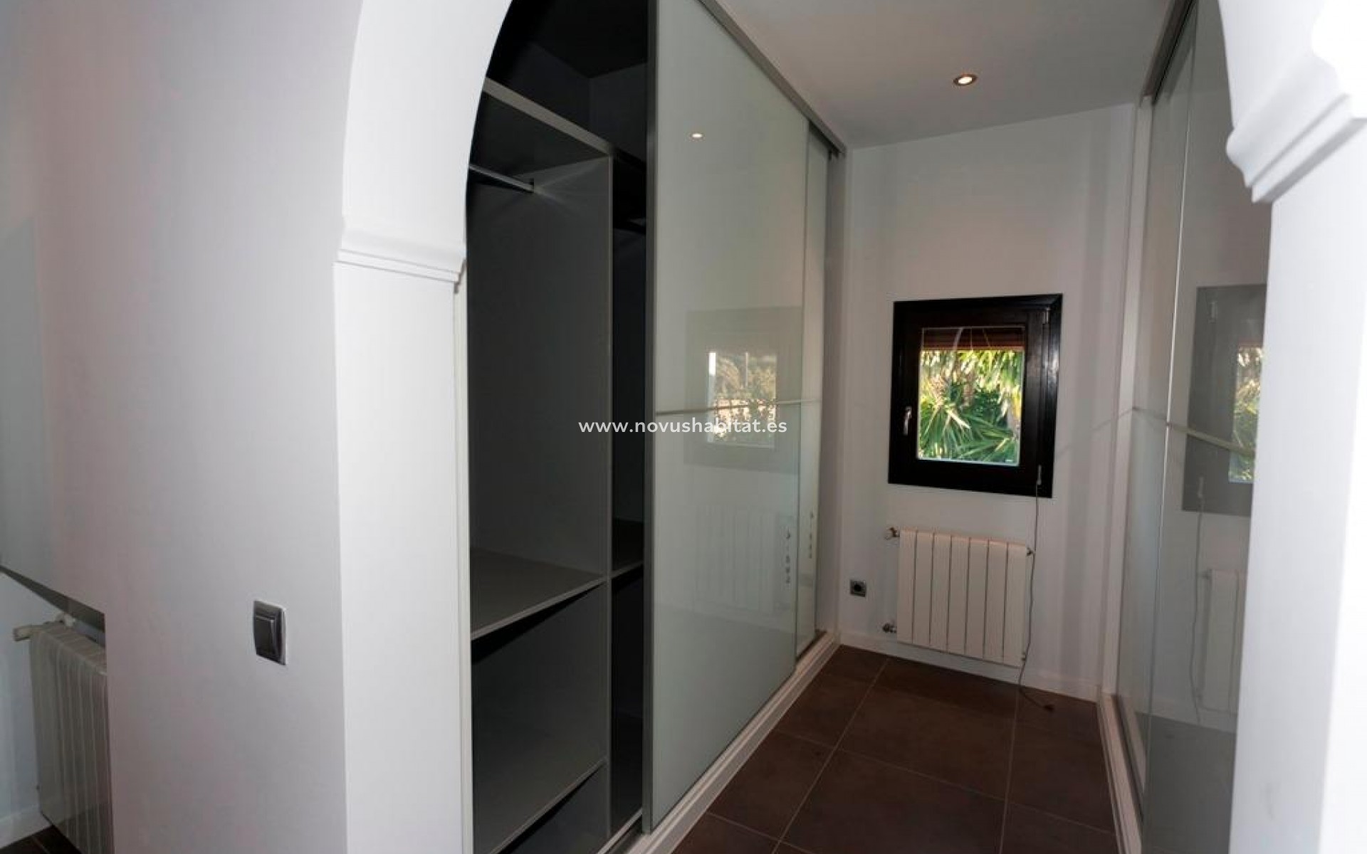 Resale - Villa - Moraira