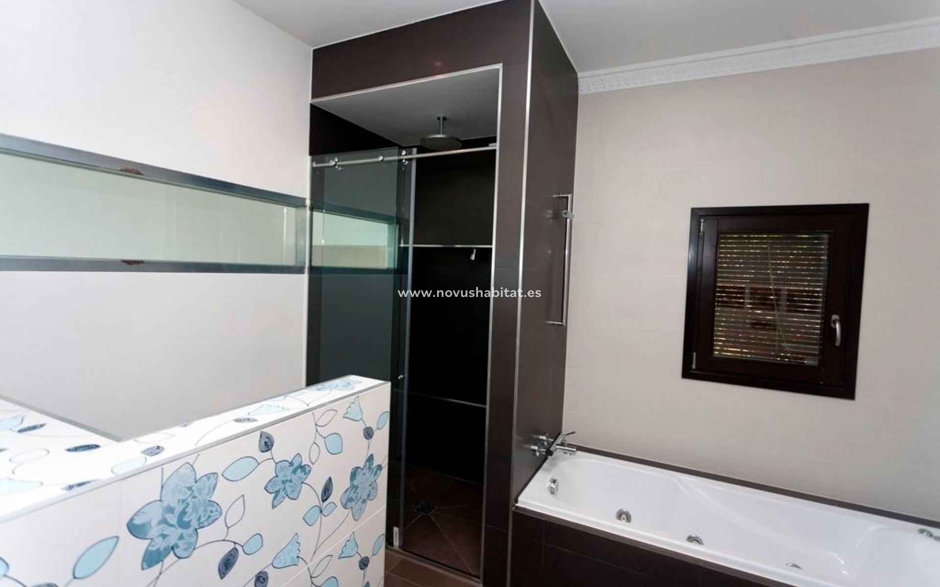 Resale - Villa - Moraira