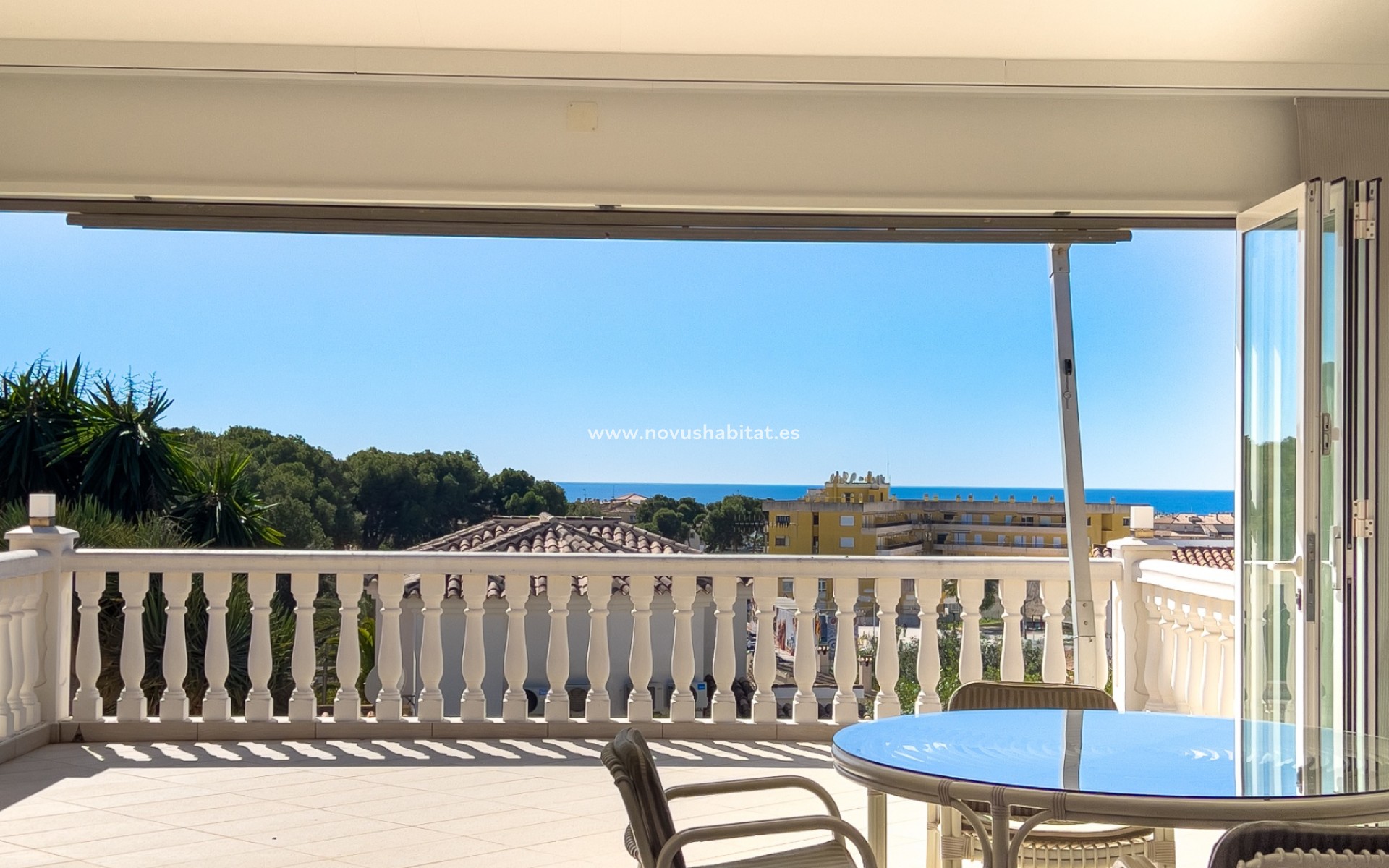Resale - Villa - Moraira