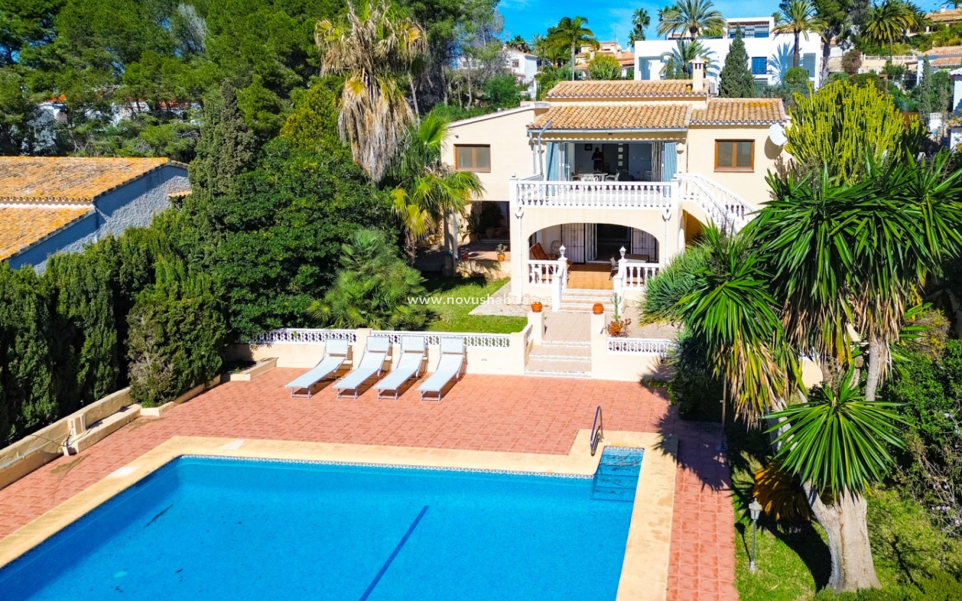 Resale - Villa - Moraira